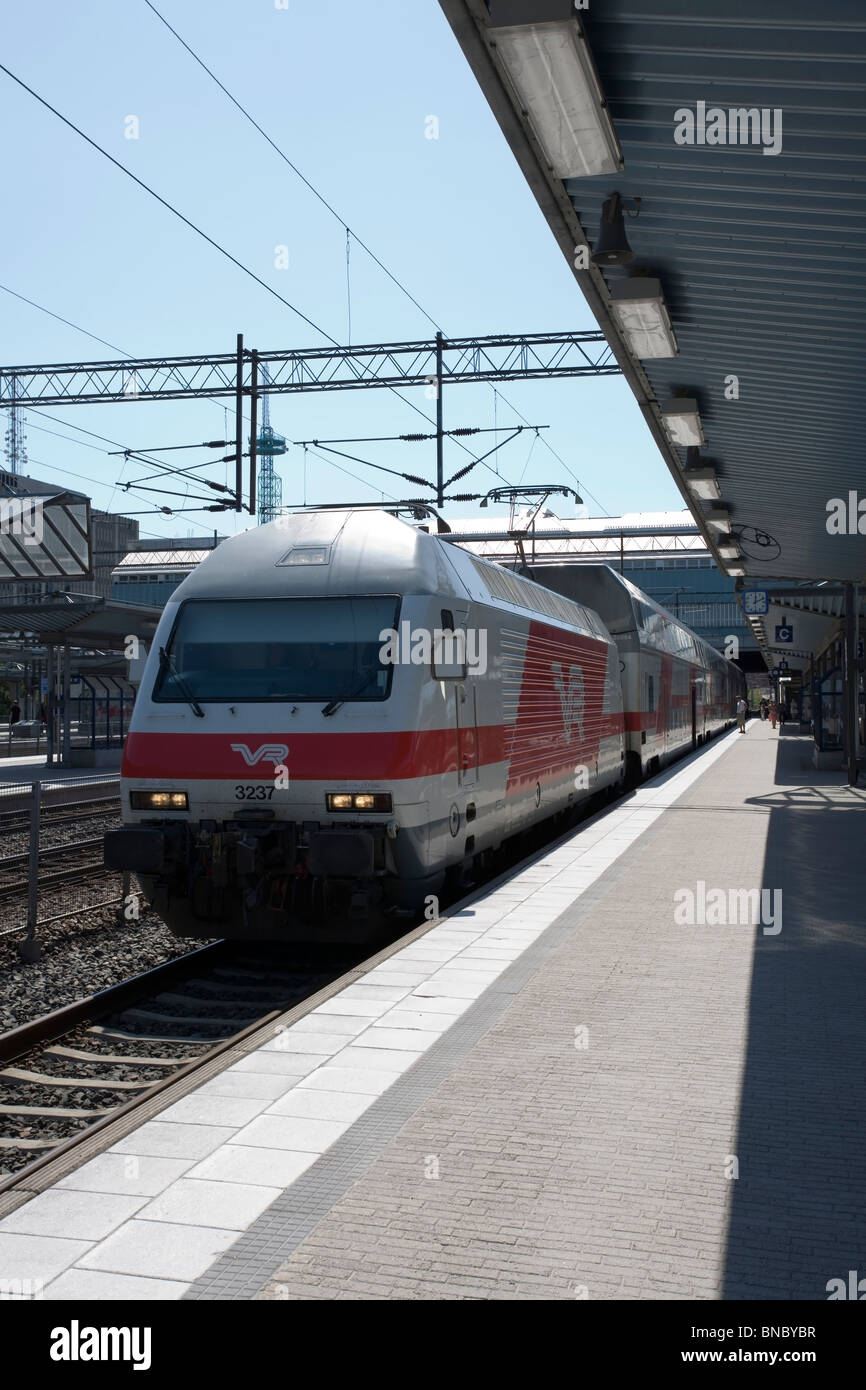 Pendolino train at Pasila station Helsinki Finland Stock Photo Alamy