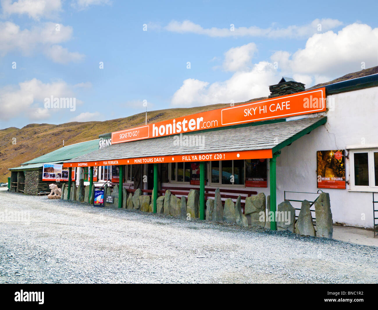 Honister Pass Slate Mine Gift Shop and admin building The Lake District Cumbria England UK Stock Photo