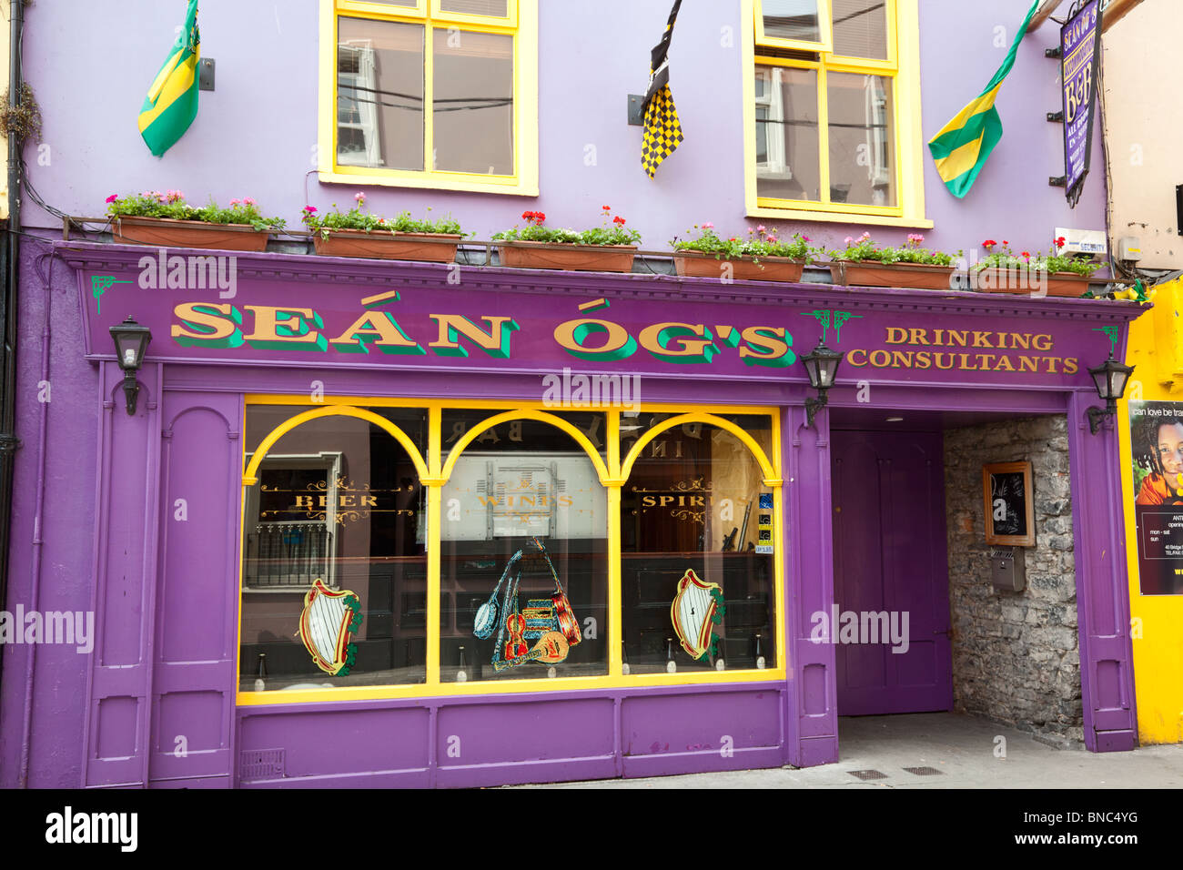 Sean Og's bar ('Drinking Consultants') at Tralee, Co. Kerry, Ireland Stock Photo