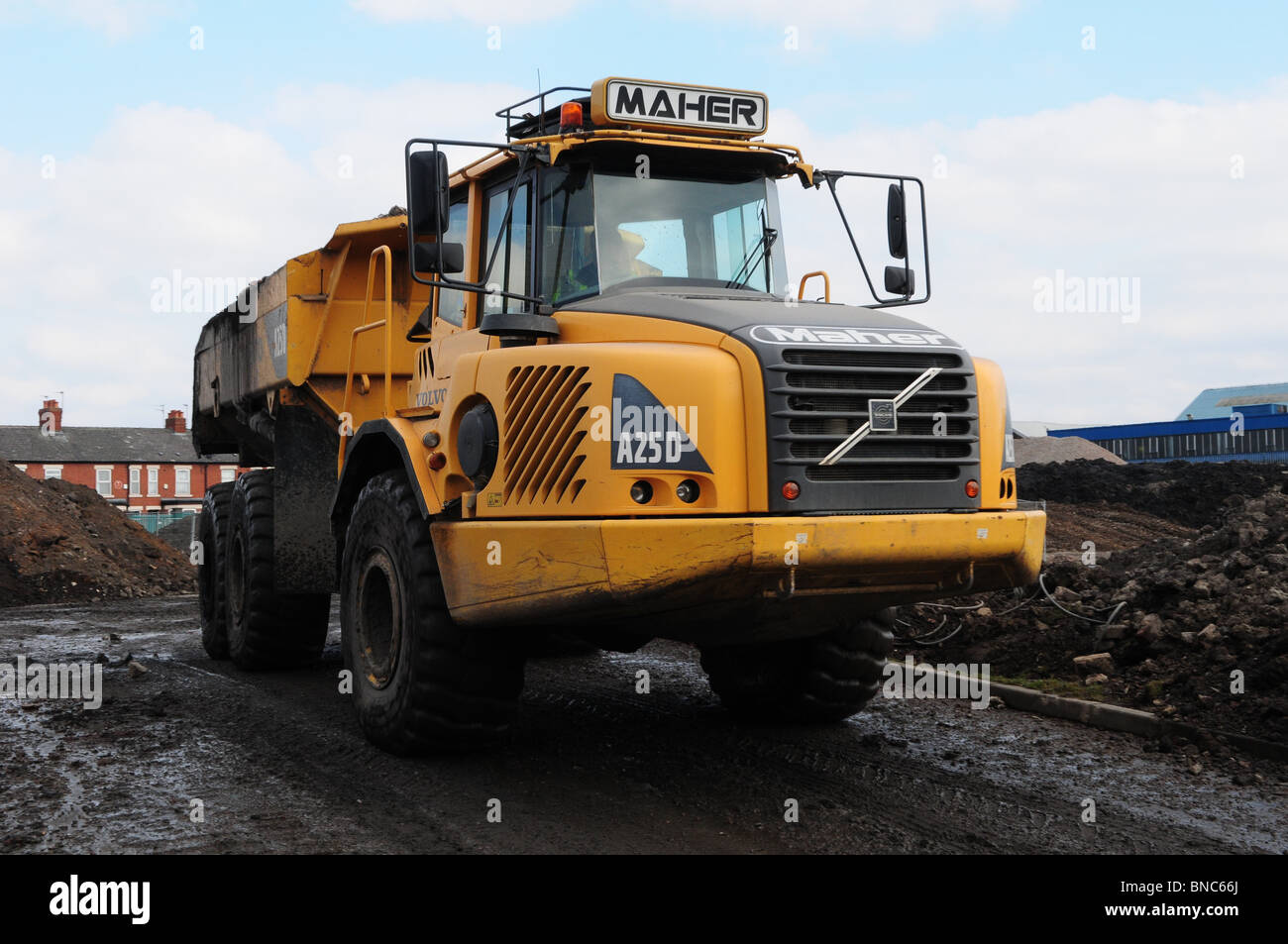 Volvo R250 Ground work begins on the construction of the new indoor bmx centre at ...