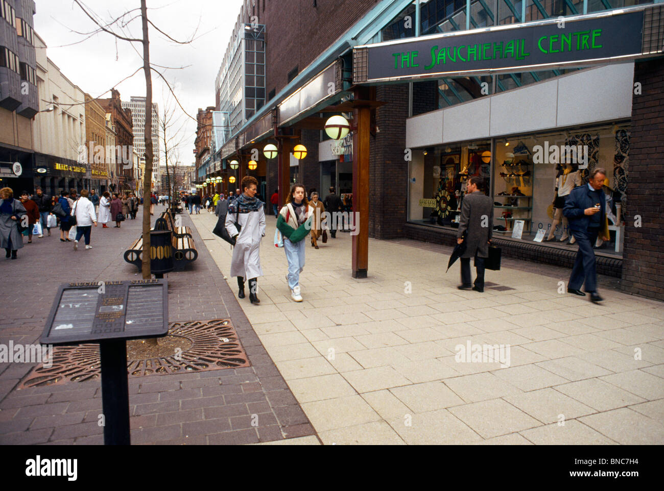 Glasgow Scotland Sauchiehall Street Shopping Mall Stock Photo Alamy