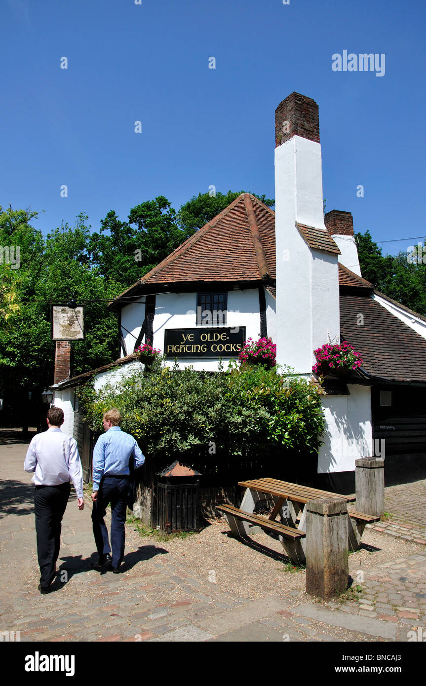 15th century 'Ye Olde Fighting Cocks' public house, Abbey Mill Lane, St