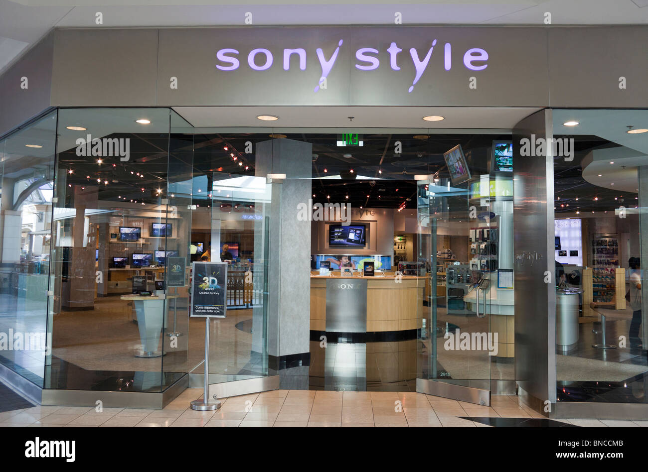Sony Style store, King of Prussia Mall, near Philadelphia, PA, USA Stock  Photo - Alamy