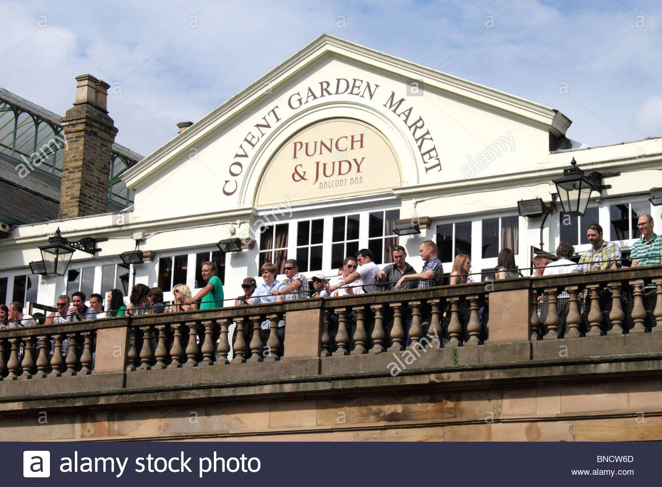 Punch And Judy Covent Garden Stock Photos & Punch And Judy Covent