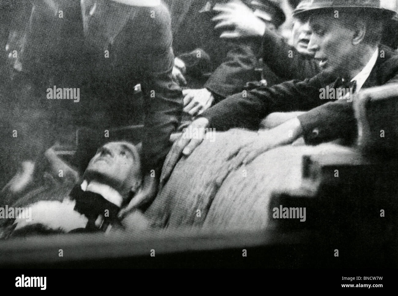 KING ALEXANDER I OF YUGOSLAVIA  is assassinated in Marseilles 9 October 1934 Stock Photo