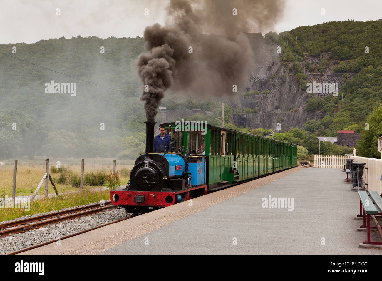 UK, Wales, Snowdonia, Llanberis, Lake Railway Station, steam train Thomas Bach arriving Stock Photo