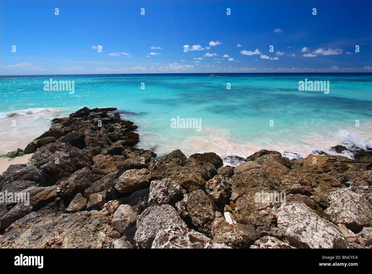 Bridgetown barbados beach hi-res stock photography and images