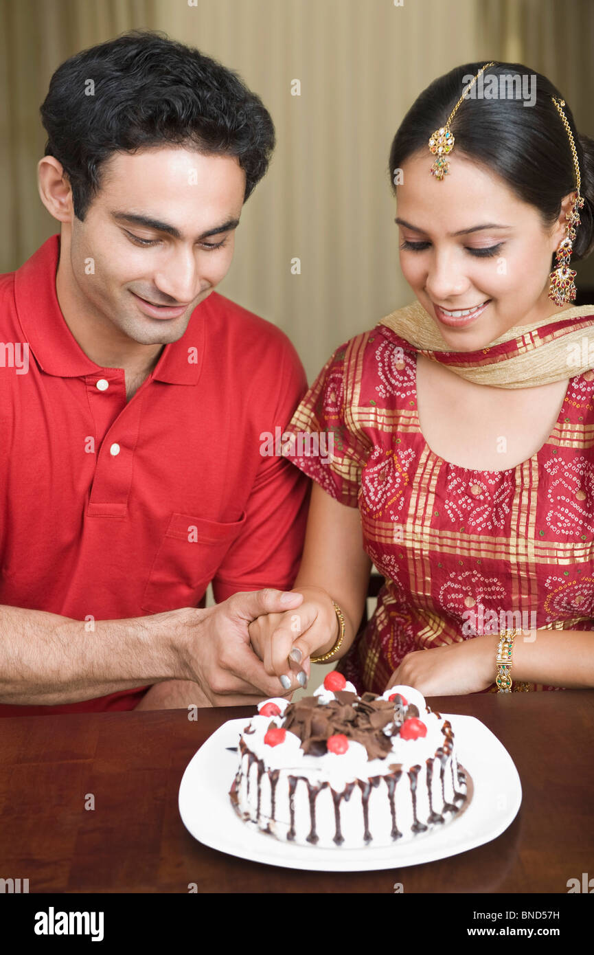 Couple celebrating their wedding anniversary Stock Photo Alamy