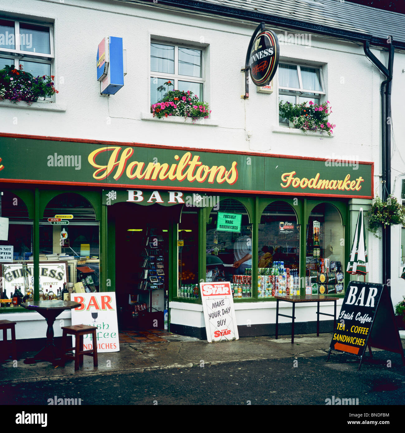 'Hamiltons' bar and foodmarket, Leenane, Connemara, County Galway, Republic of Ireland Stock Photo