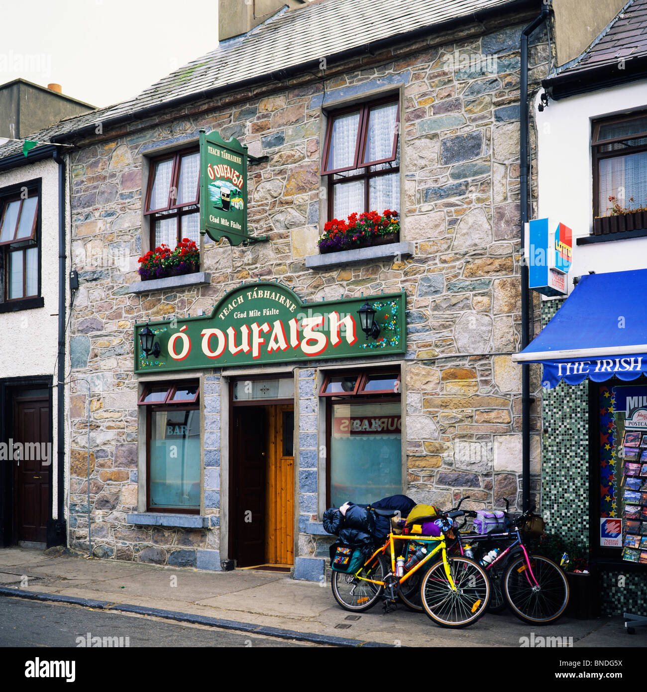 Irish country pub hires stock photography and images Alamy