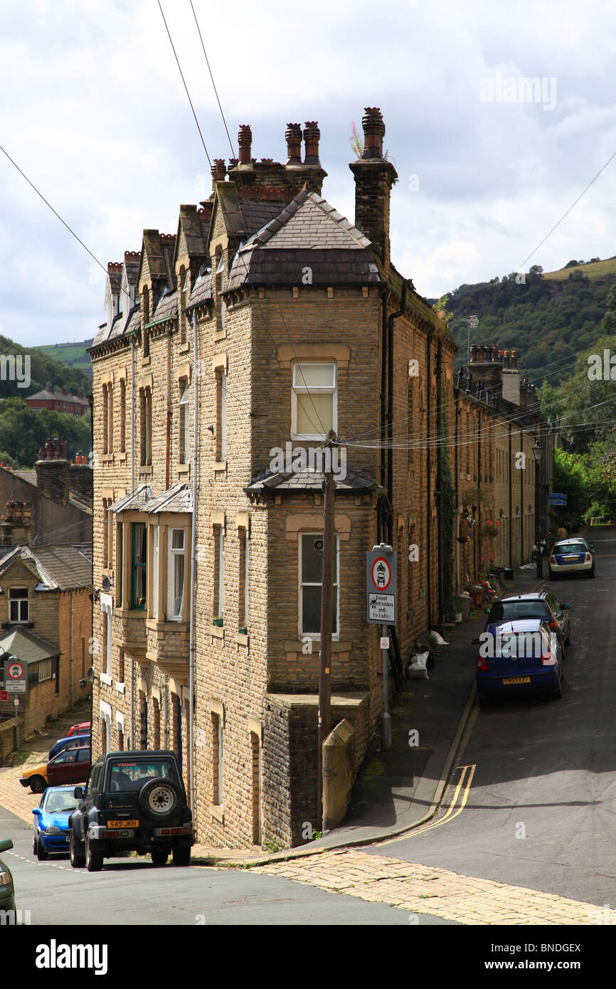 Top and bottom houses in Hebden Bridge Yorskshire Stock Photo