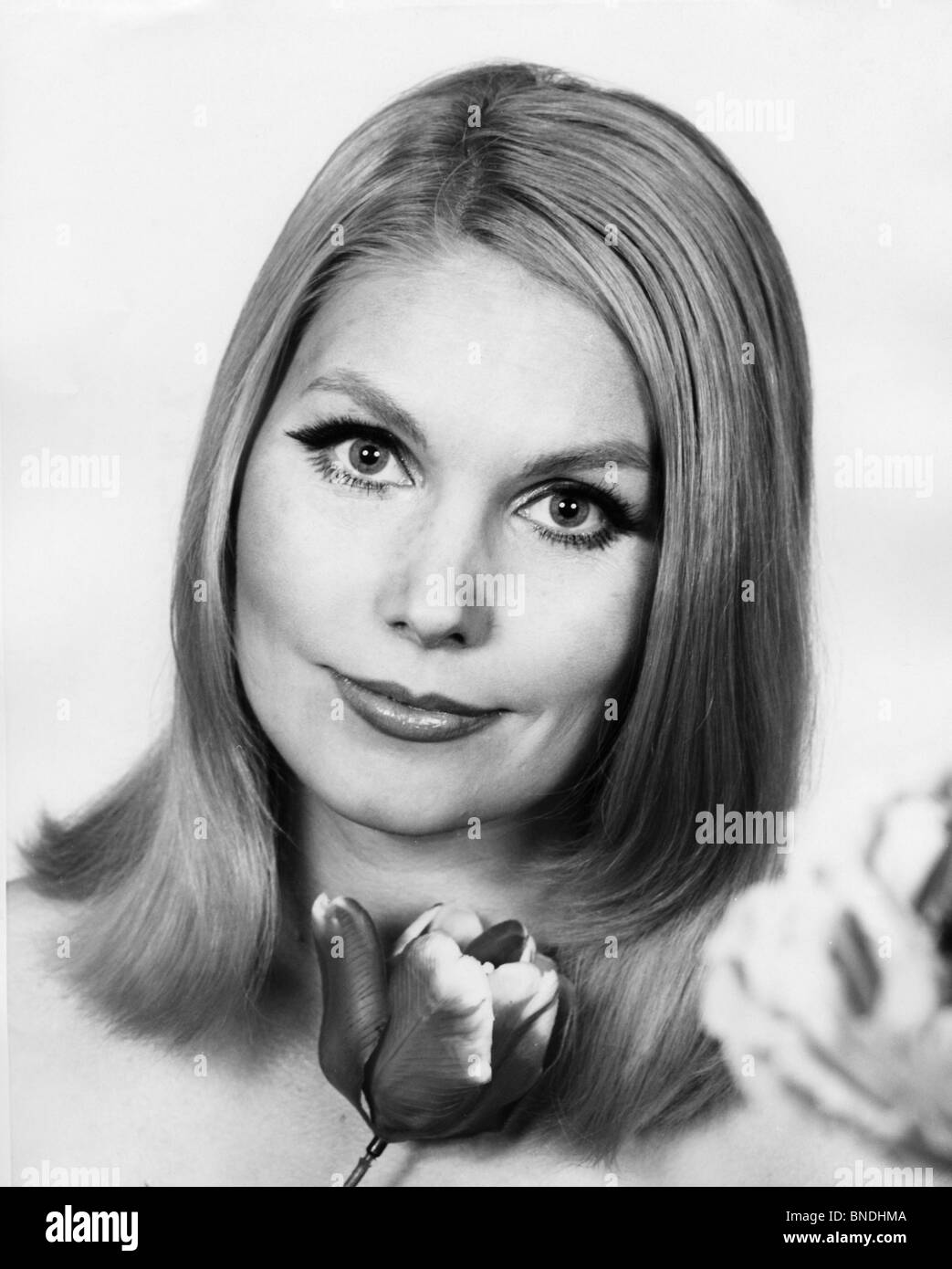 Beauty portrait young woman Black and White Stock Photos & Images - Alamy