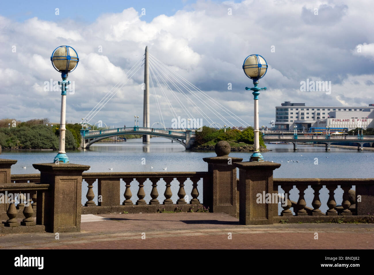 Marine Lake and Marine Way Bridge, Southport Stock Photo Alamy