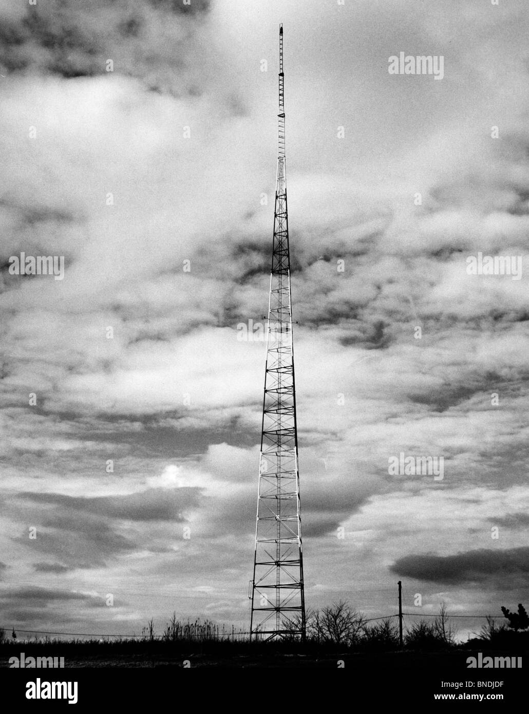 Tall radio tower Black and White Stock Photos & Images - Alamy