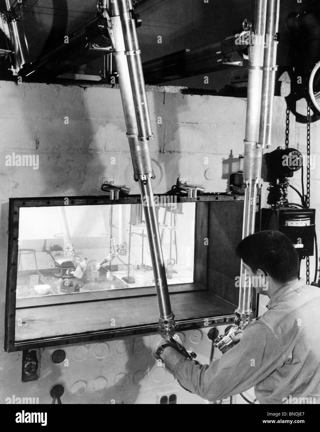 Oak ridge laboratory hires stock photography and images Alamy