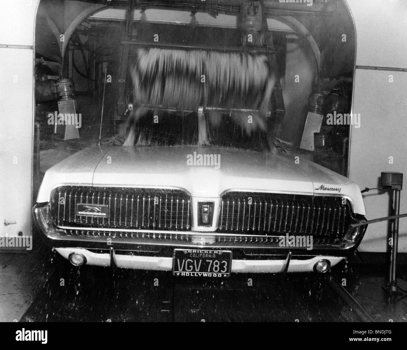 Washing the car Black and White Stock Photos & Images Alamy