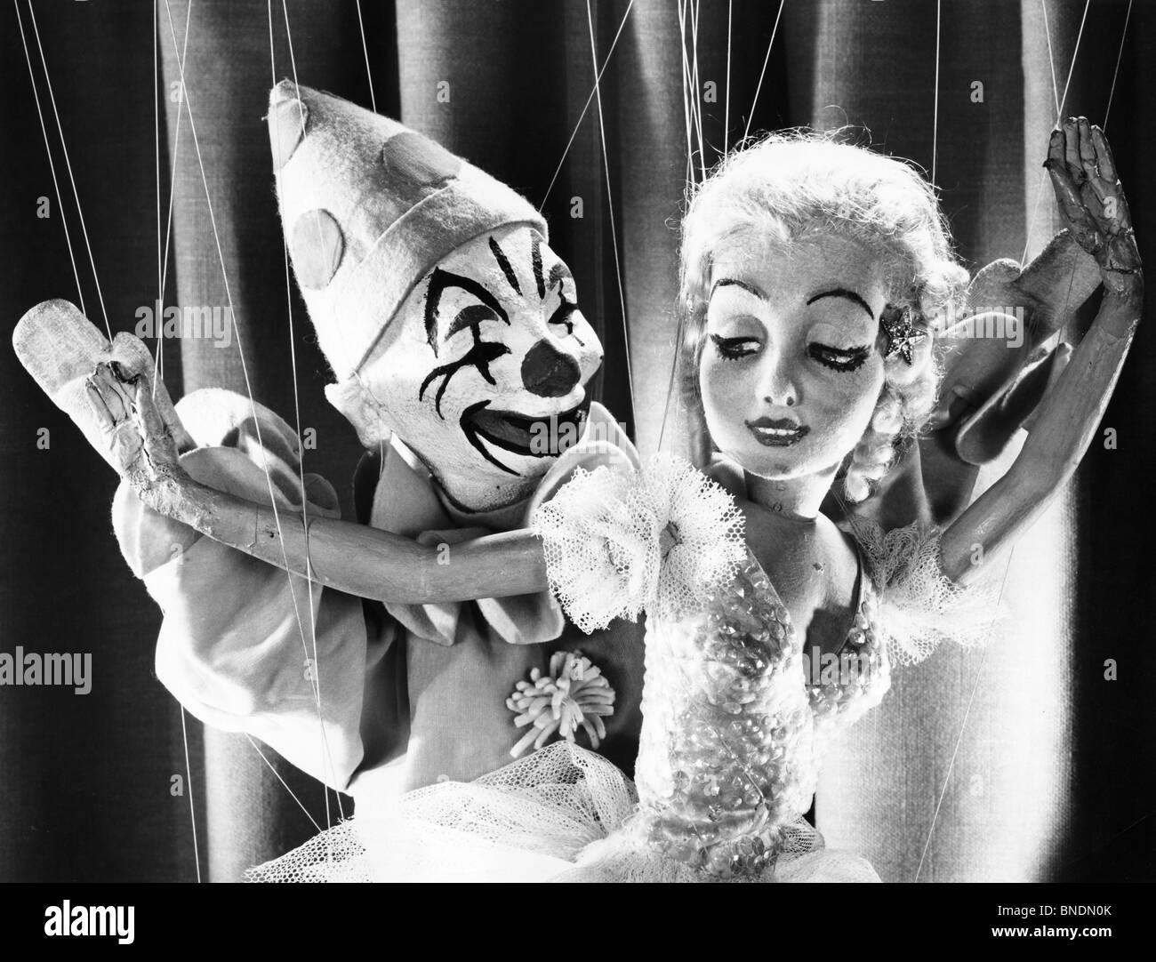Dancing puppets hires stock photography and images Alamy