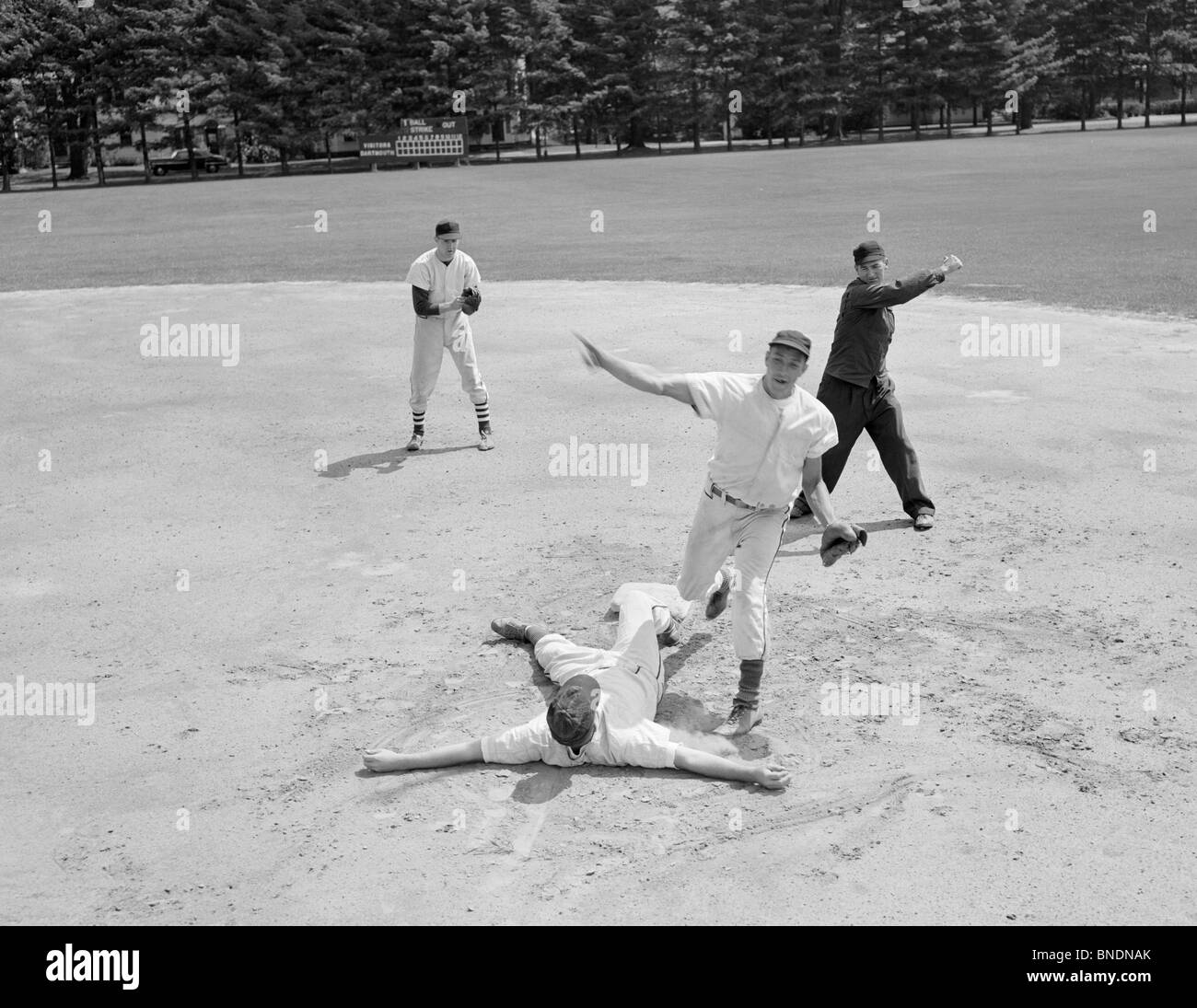 Vintage baseball players hires stock photography and images Alamy