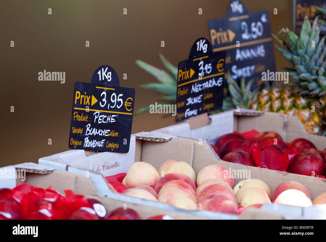 Fruit shop france hires stock photography and images Alamy