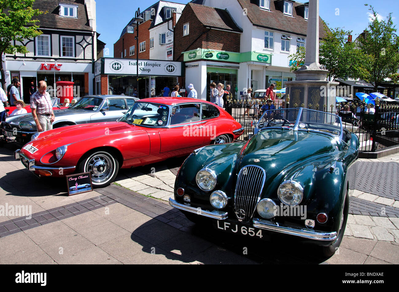 Classic car rally, High Street, Hoddesdon, Hertfordshire, England, United Kingdom Stock Photo