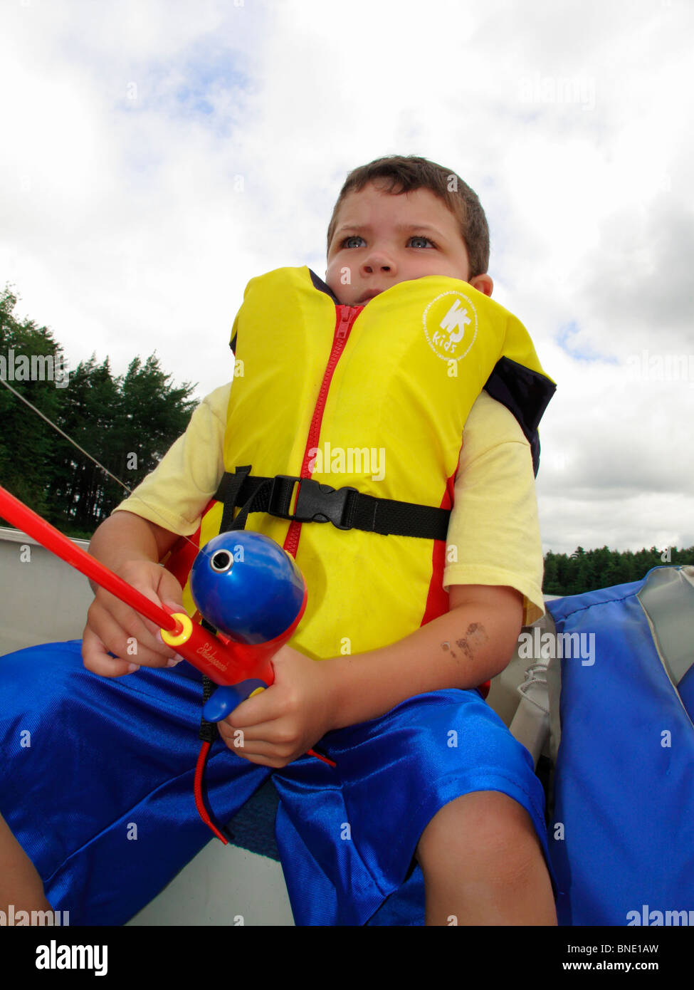 Child with life jacket hi-res stock photography and images - Alamy