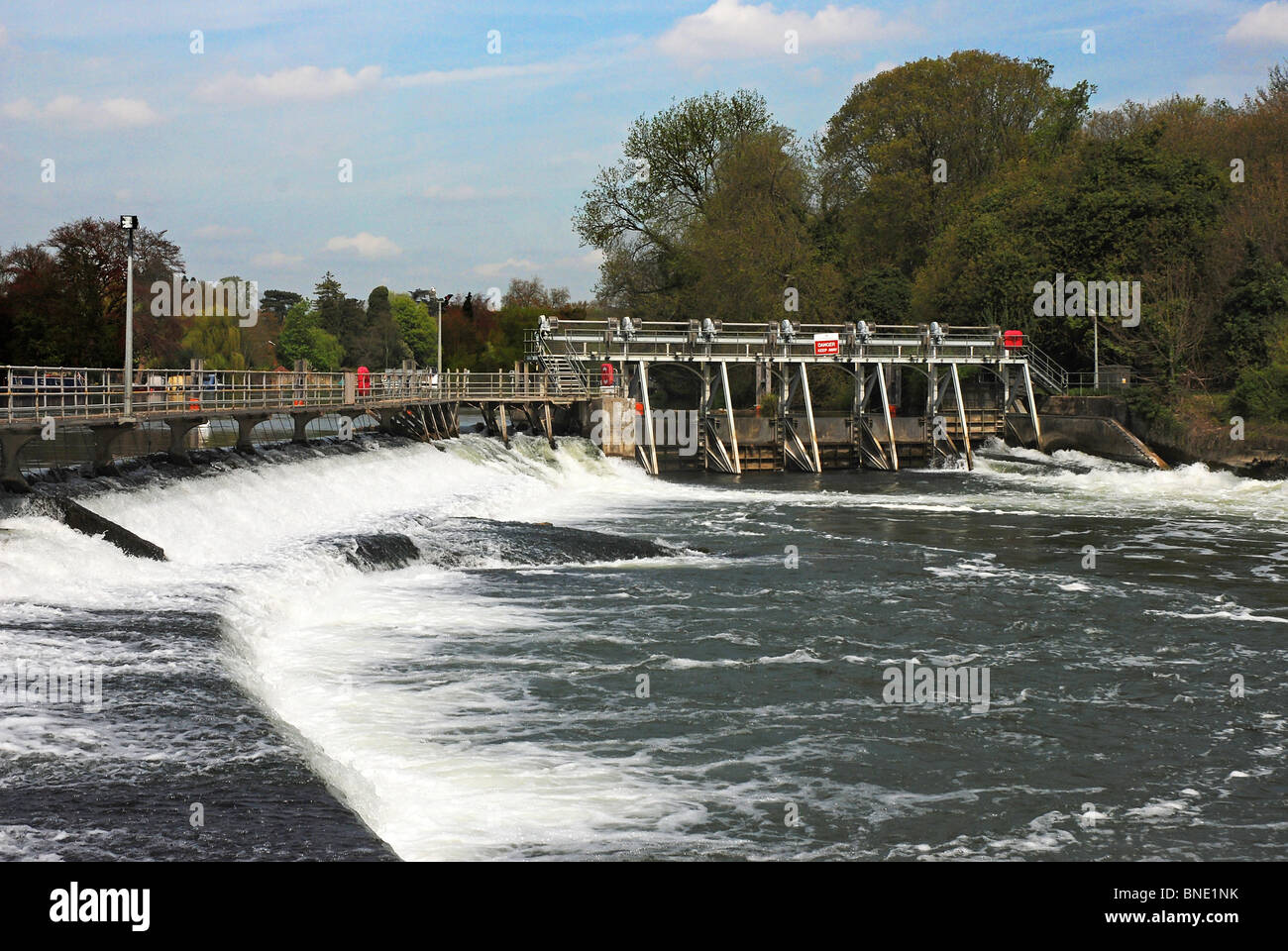 Maidenhead boulters lock hires stock photography and images Alamy
