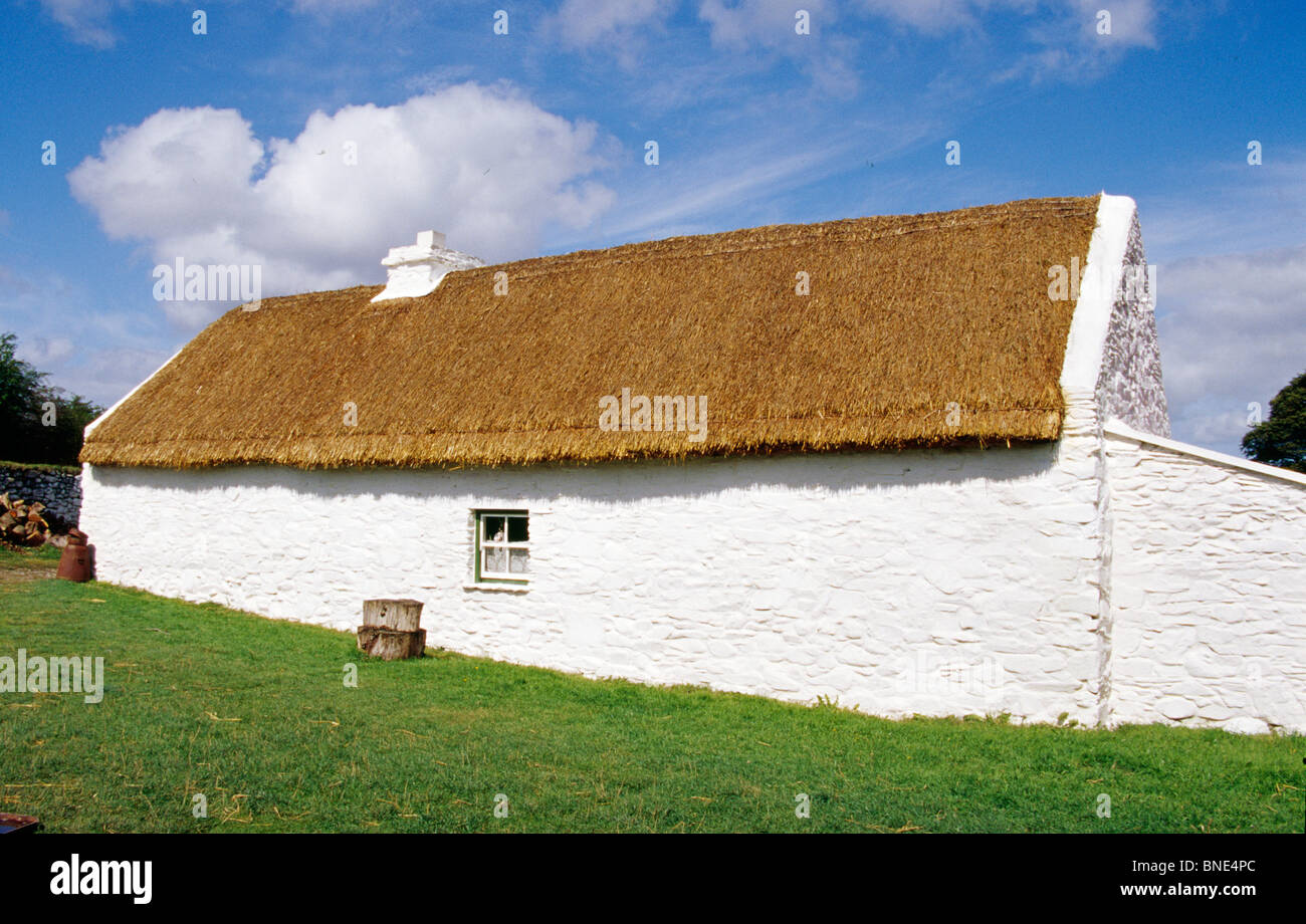 House with a thatched roof, Killarney National Park, Killarney, County