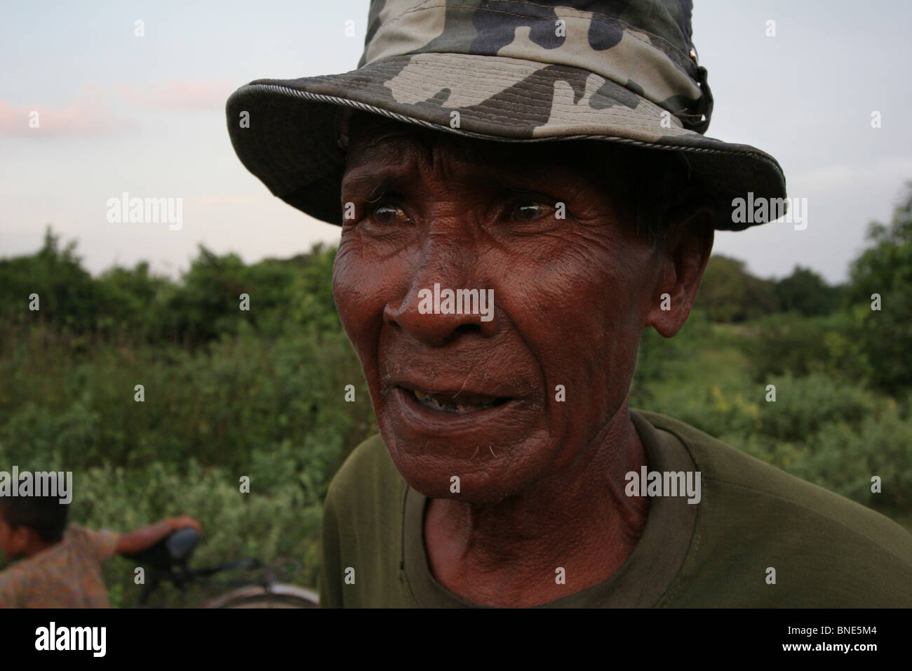 Old man soldier hi-res stock photography and images - Alamy