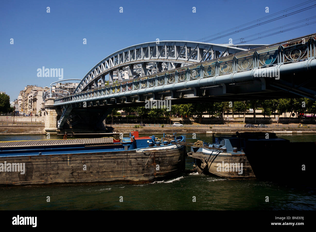 Pont Rouelle, River Seine, Paris, France Stock Photo