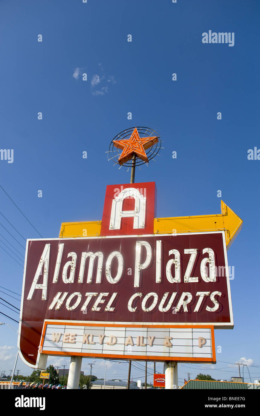 Alamo Motel Sign Stock Photo - Alamy