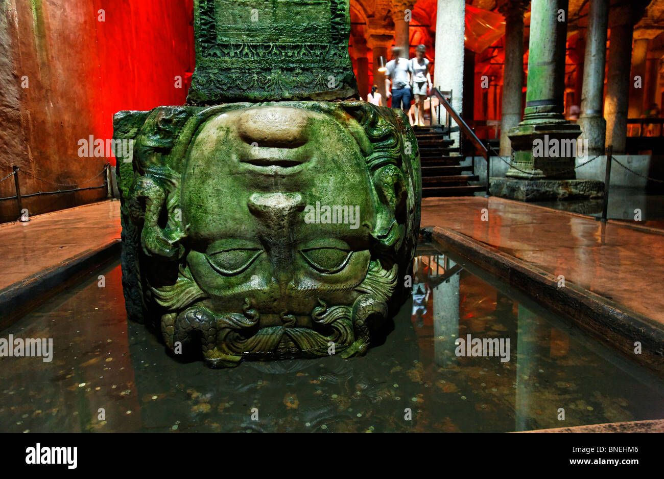 carved-medusa-head-inside-the-basilica-cistern-istanbul-turkey-stock