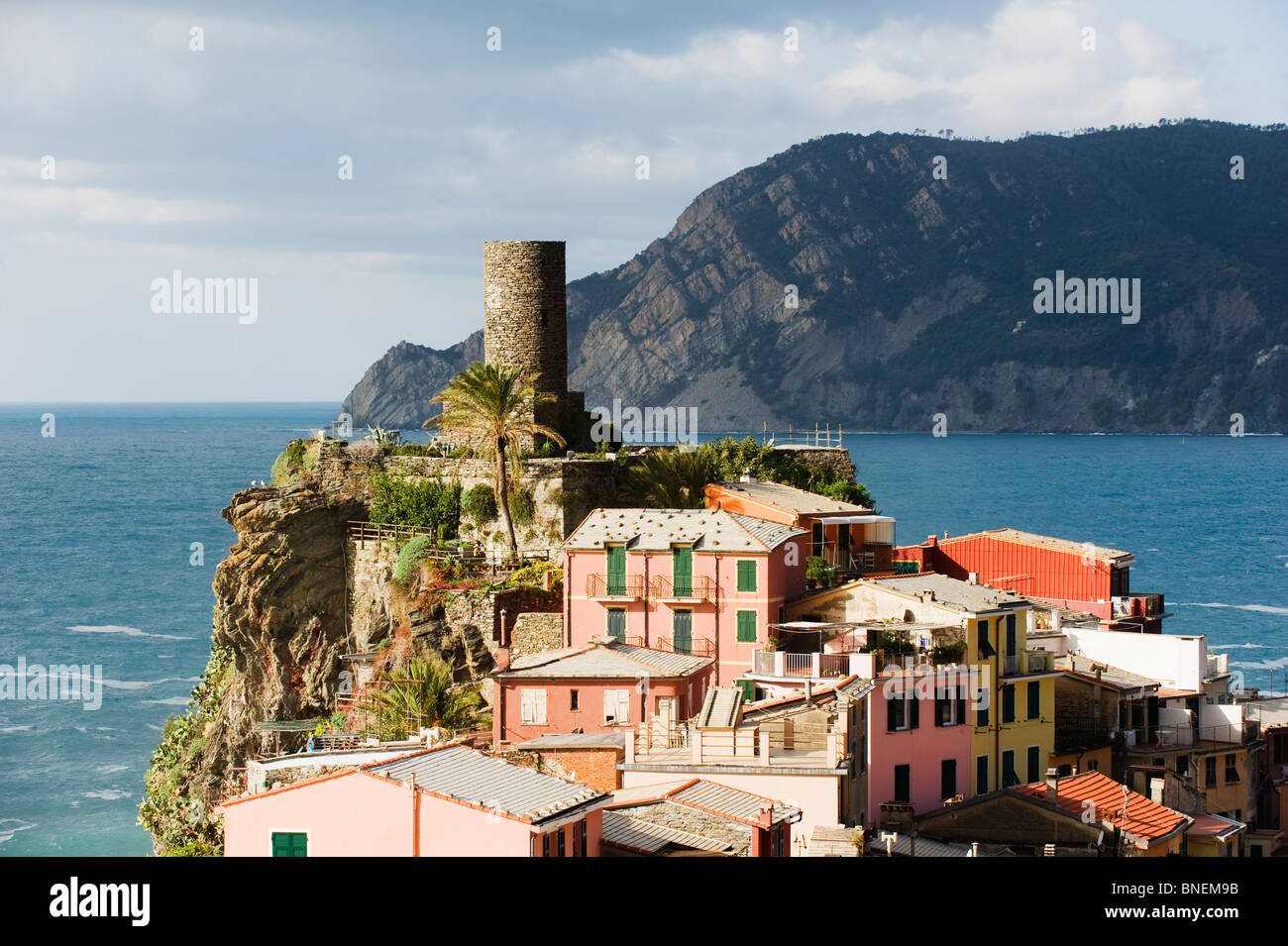 clifftop village of Vernazza, Cinque Terre, Liguria, Italy Stock Photo