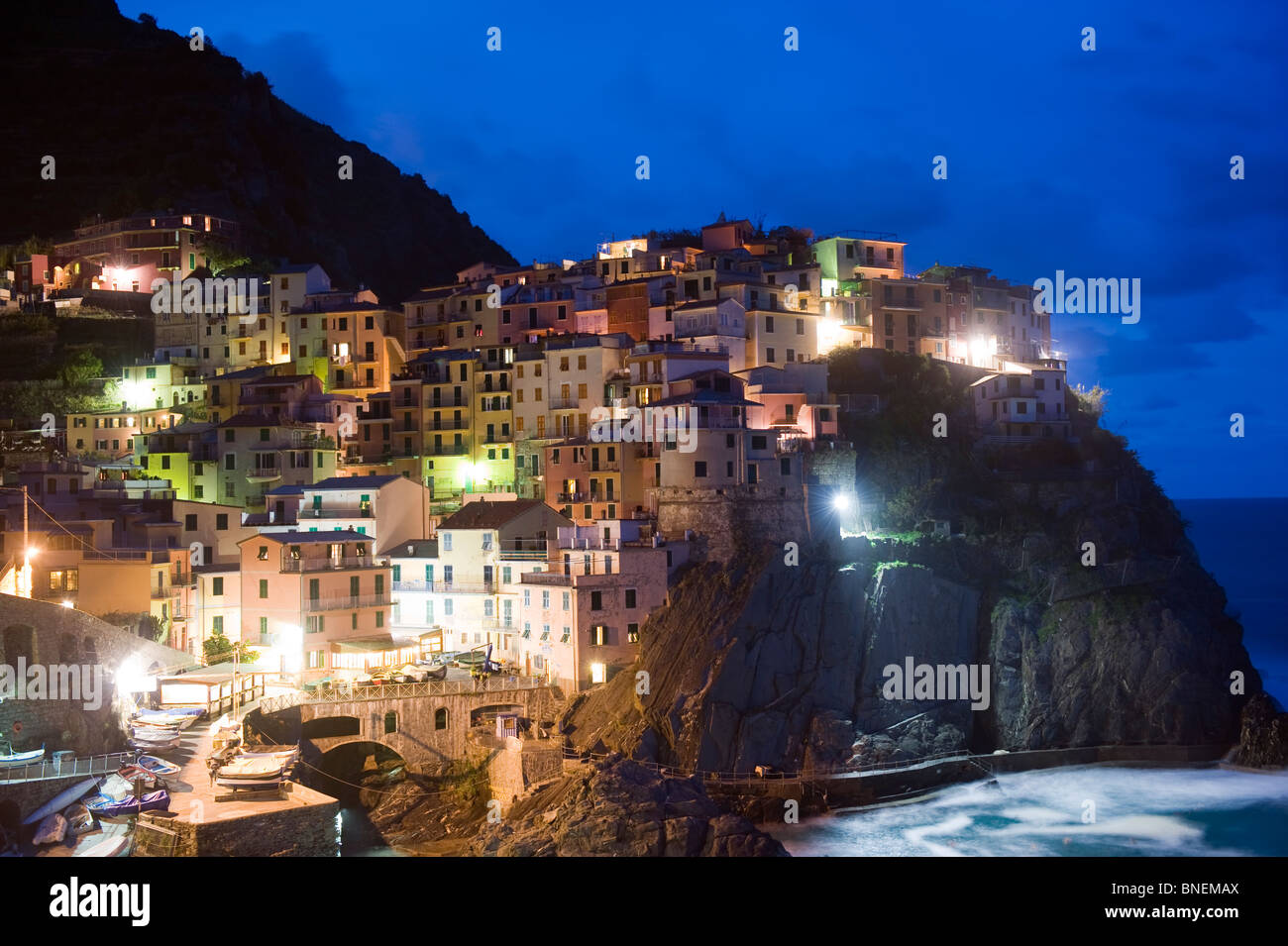 clifftop village of Manarola, Cinque Terre, Liguria, Italy Stock Photo