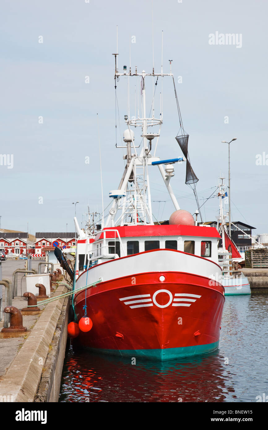 Fishing boat at quayside Stock Photo Alamy