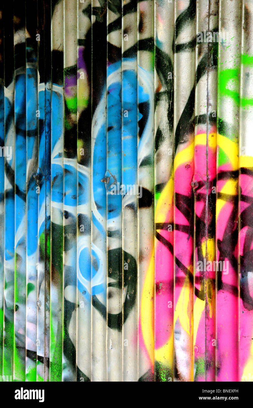 Street art graffiti hi-res stock photography and images - Alamy