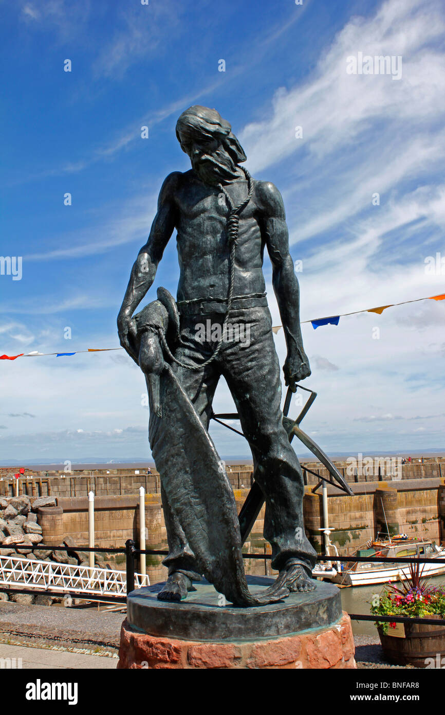 Bronze statue of the Ancient Mariner depicted in the poem by Samuel Taylor Coleridge at Watchet harbour in Somerset Stock Photo
