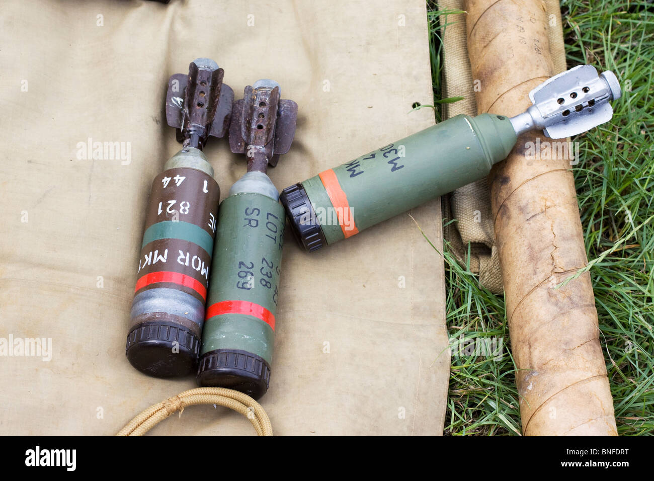 Mortar bombs hires stock photography and images Alamy