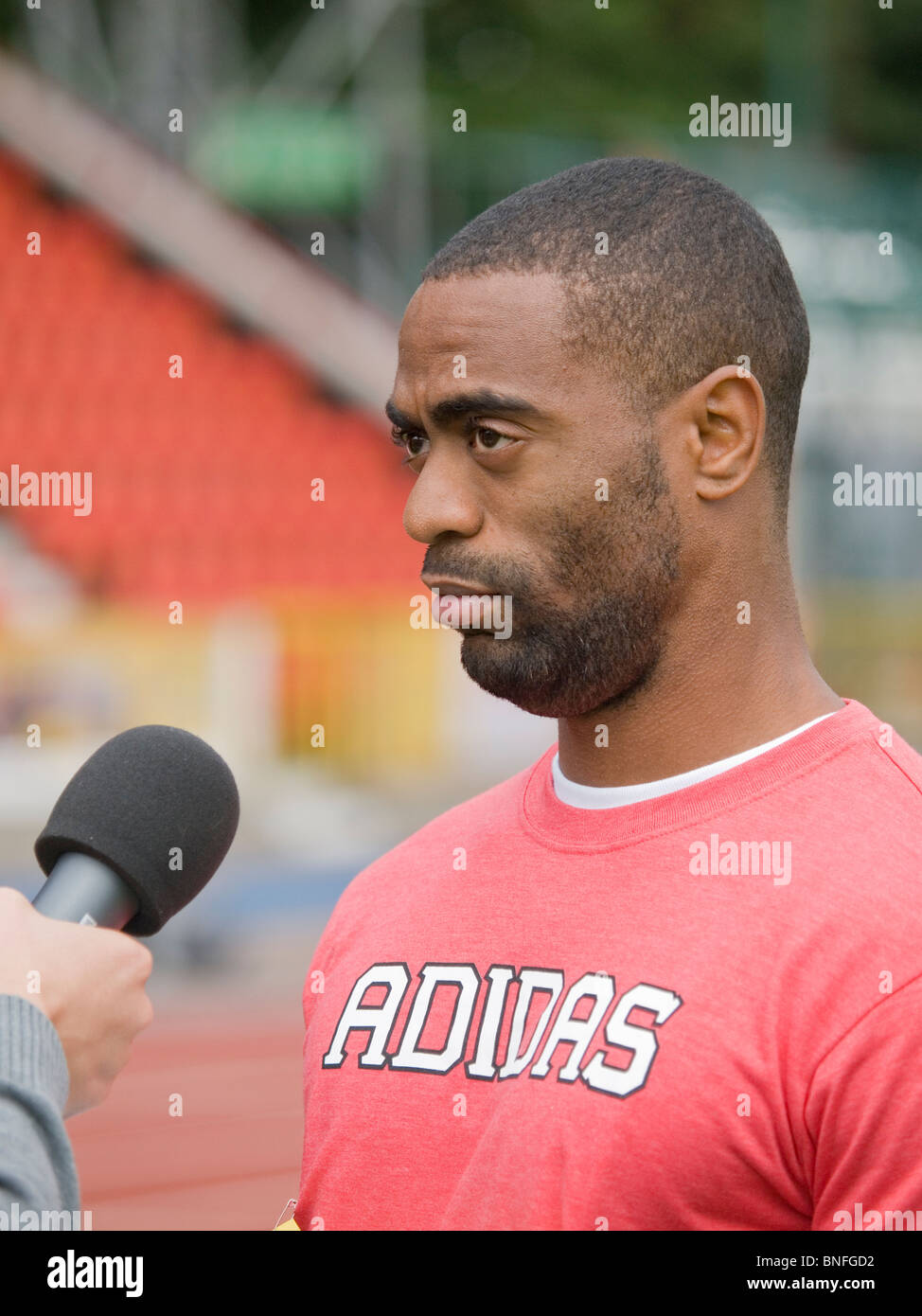 Tyson Gay being interviewed after the press conference prior to the Aviva British Grand Prix in Gateshead 2010 Stock Photo