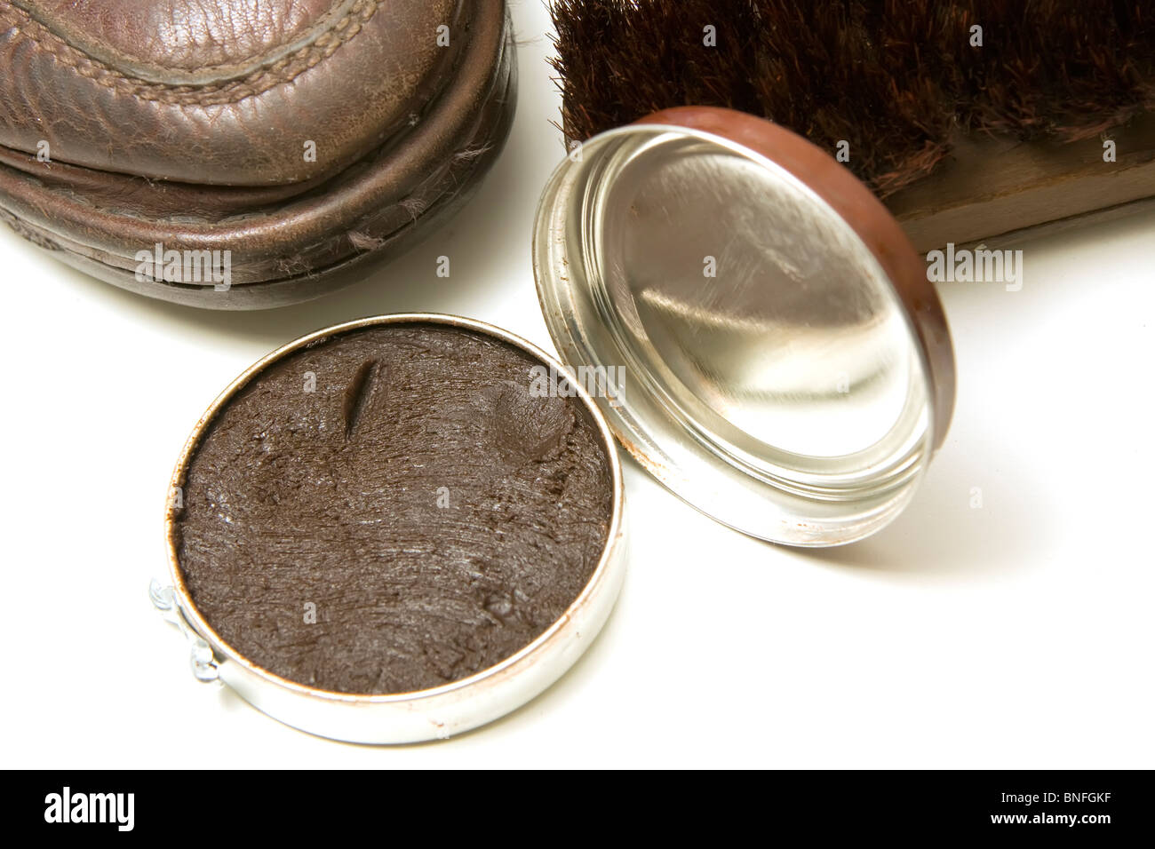 Brown shoe cream, shoe brush and shoe Stock Photo Alamy