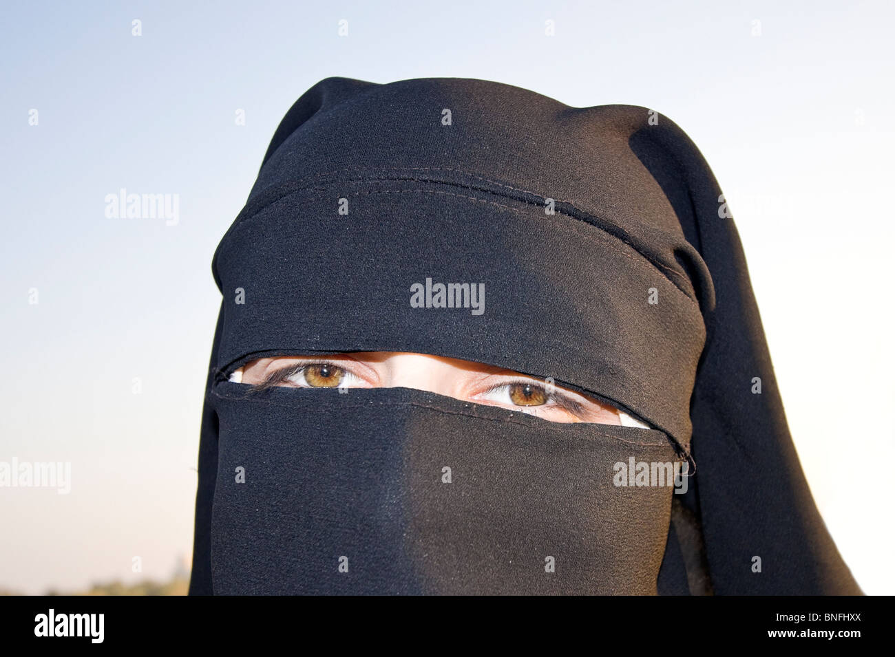 Traditional Chador High Resolution Stock Photography And Images Alamy