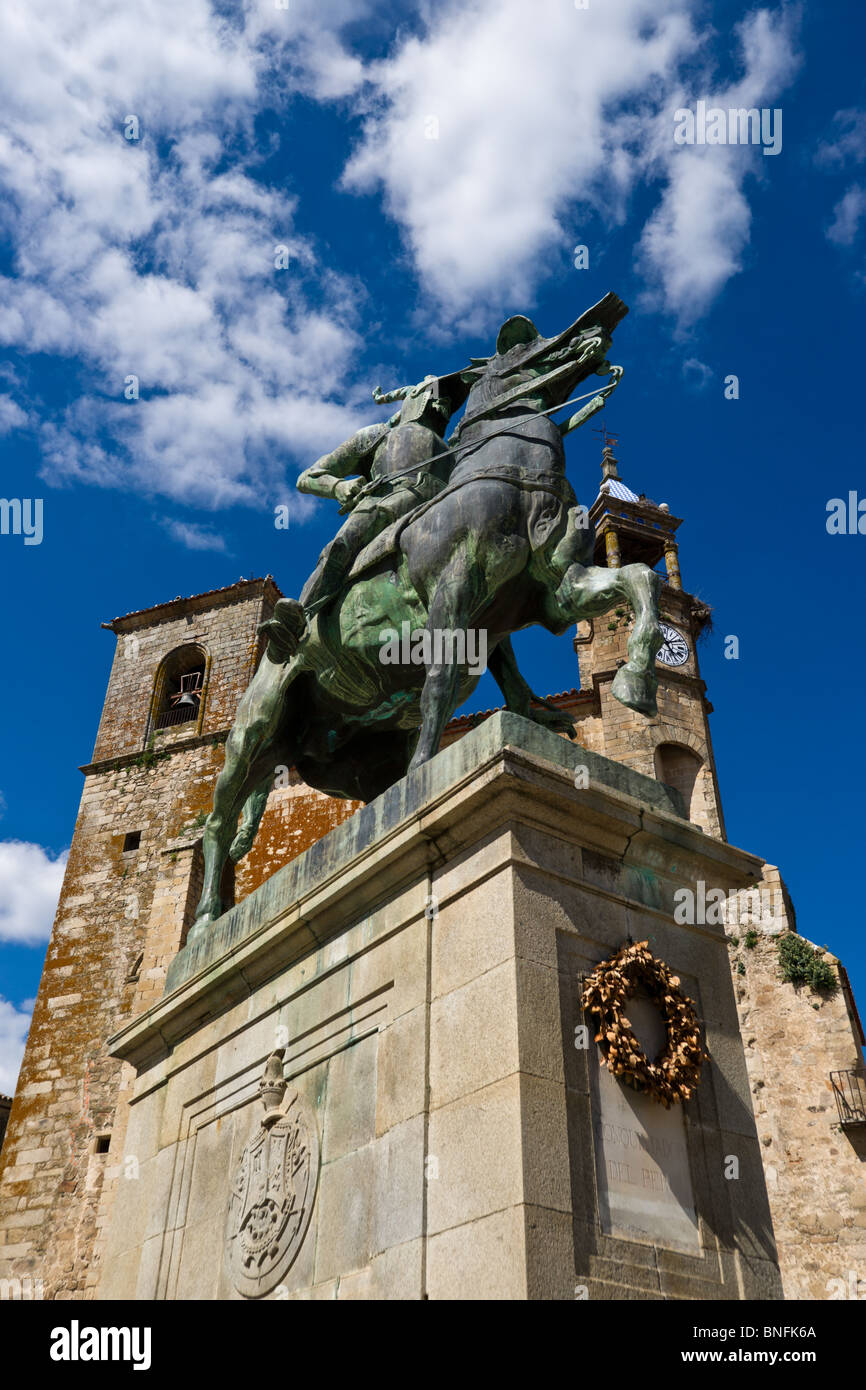 Statue of Francisco Pizarro in Trujillo, Spain Stock Photo Alamy