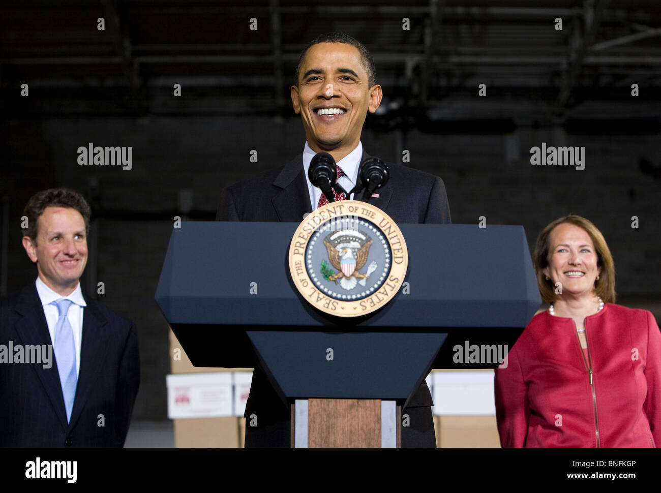 President Barack Obama Speaks at a storage warehouse to promote small business. Stock Photo