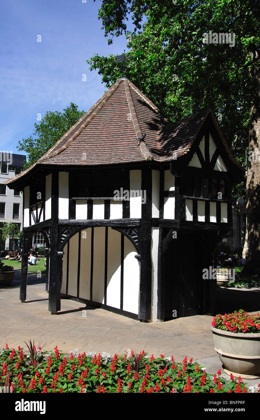 Tudor hut, Soho Square Gardens, Soho Square, Soho, West End, City of Westminster, London, Greater England, United Kingdom Stock Photo