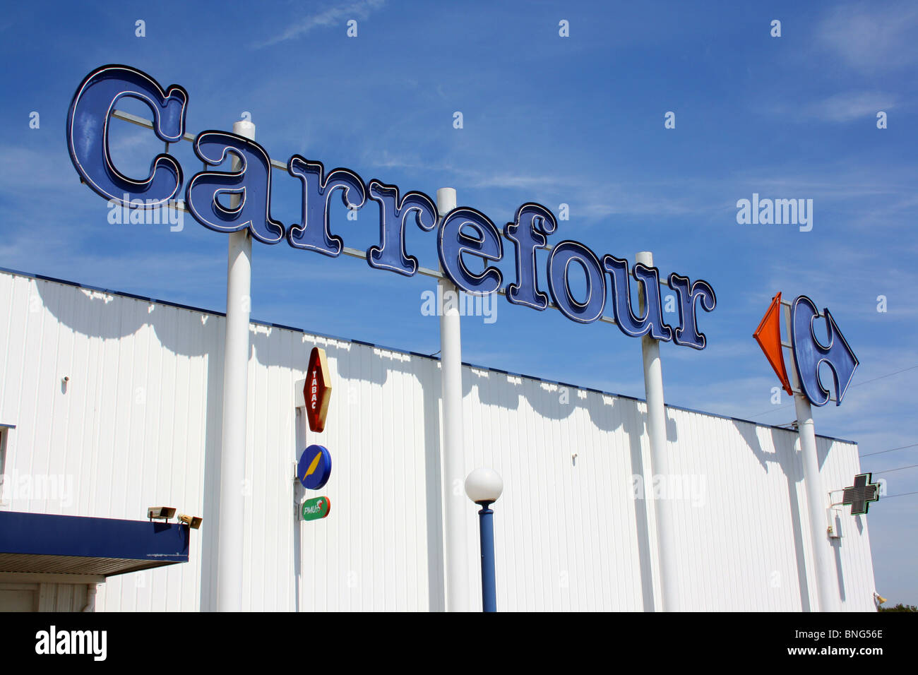 Carrefour supermarket name hi-res stock photography and images - Alamy