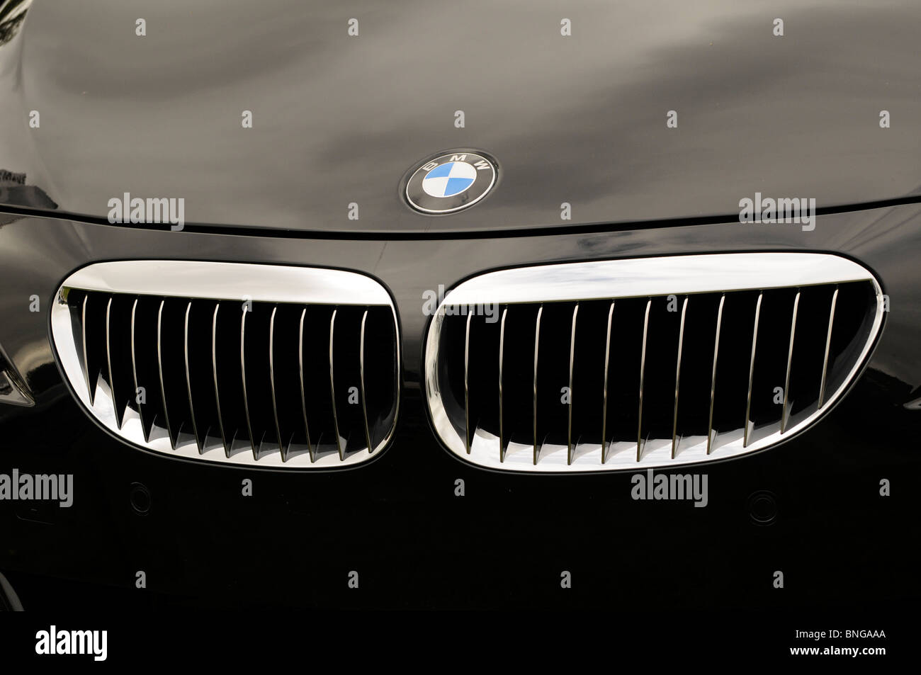 Bmw front grill hi-res stock photography and images - Alamy