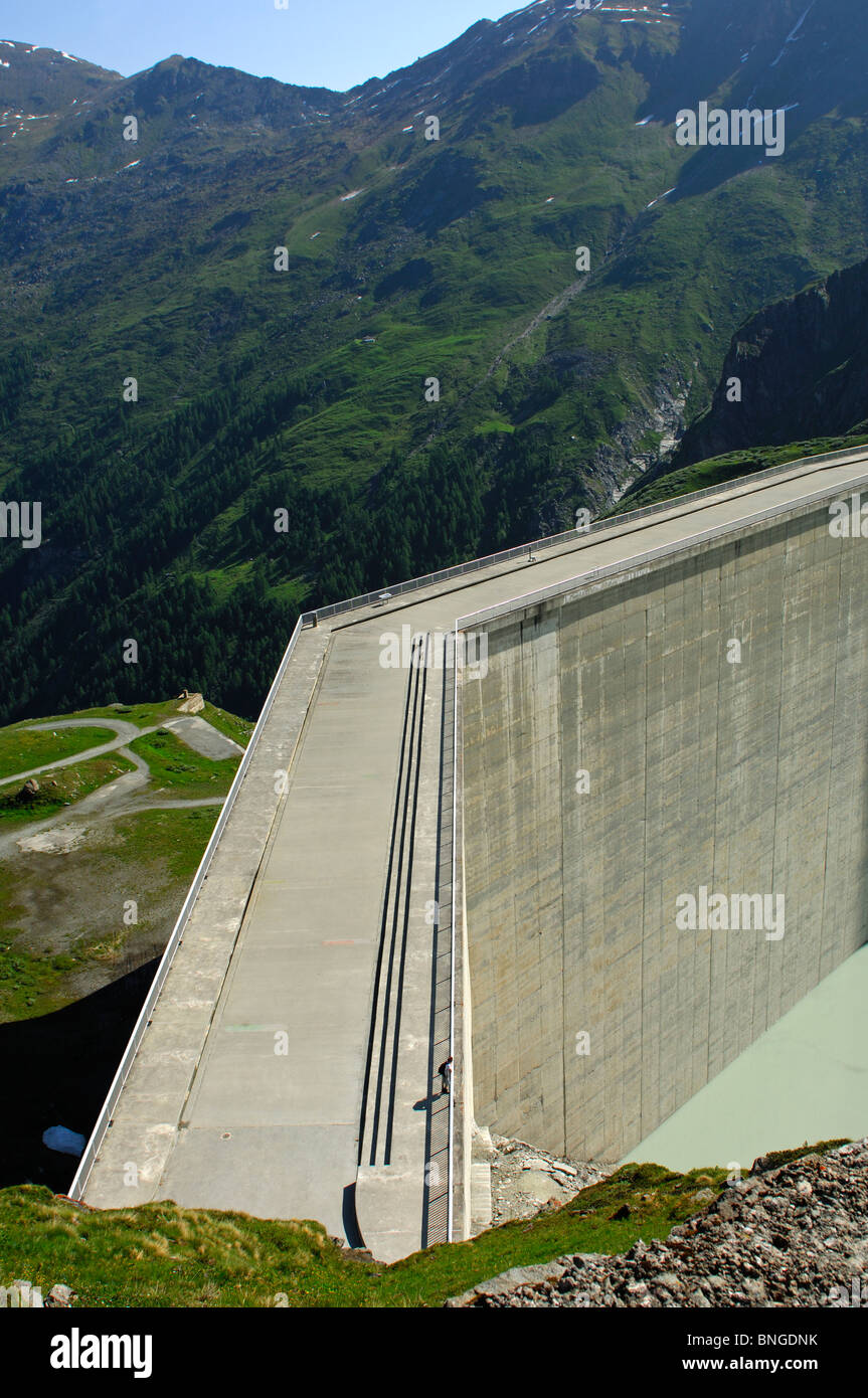 Gravity dam Grande Dixence, lake Lac de Dix, Val d'Herens valley, Valais, Switzerland Stock Photo