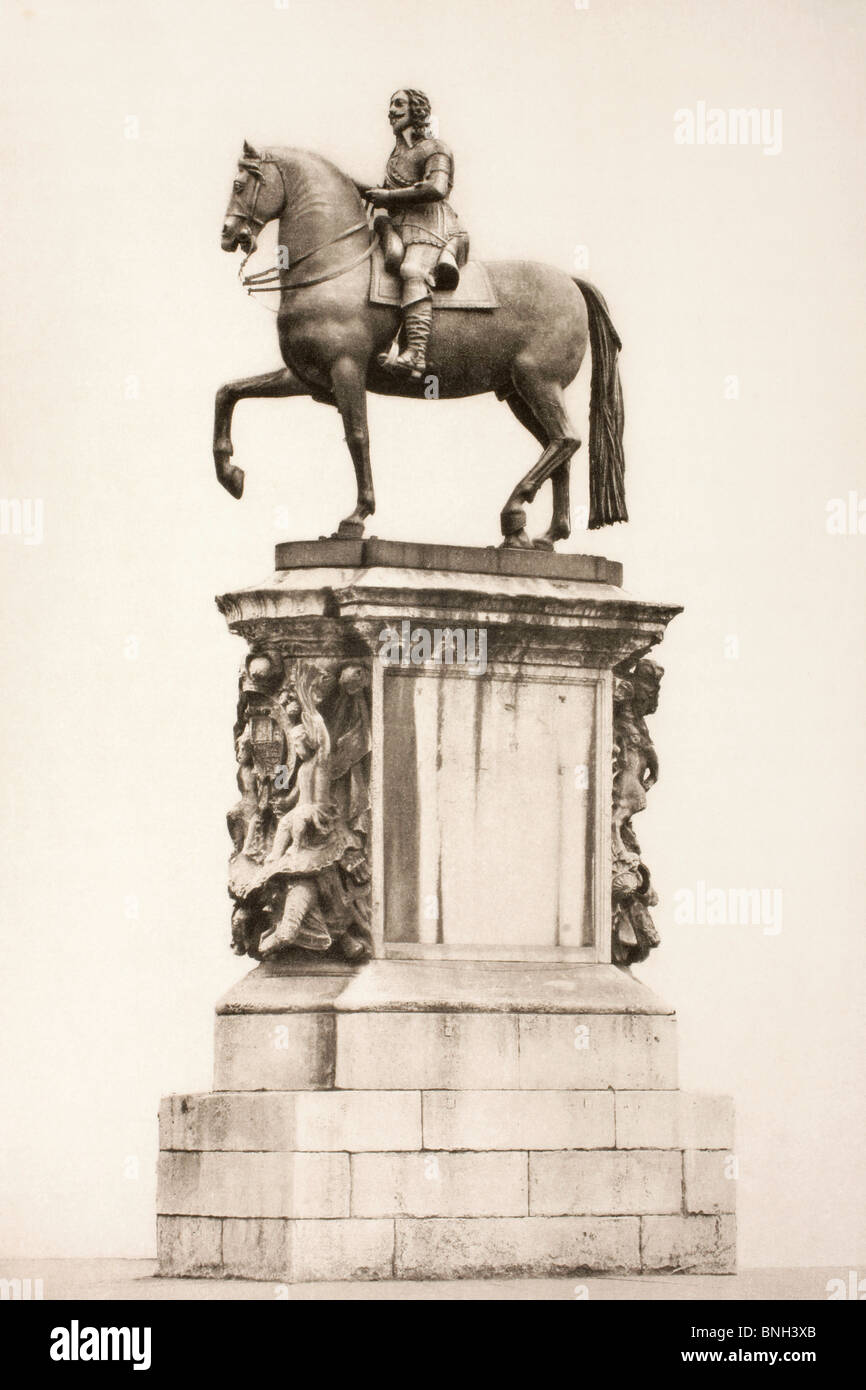 Statue of King Charles I by Hubert Le Sueur in Trafalgar Square, London, England. Stock Photo