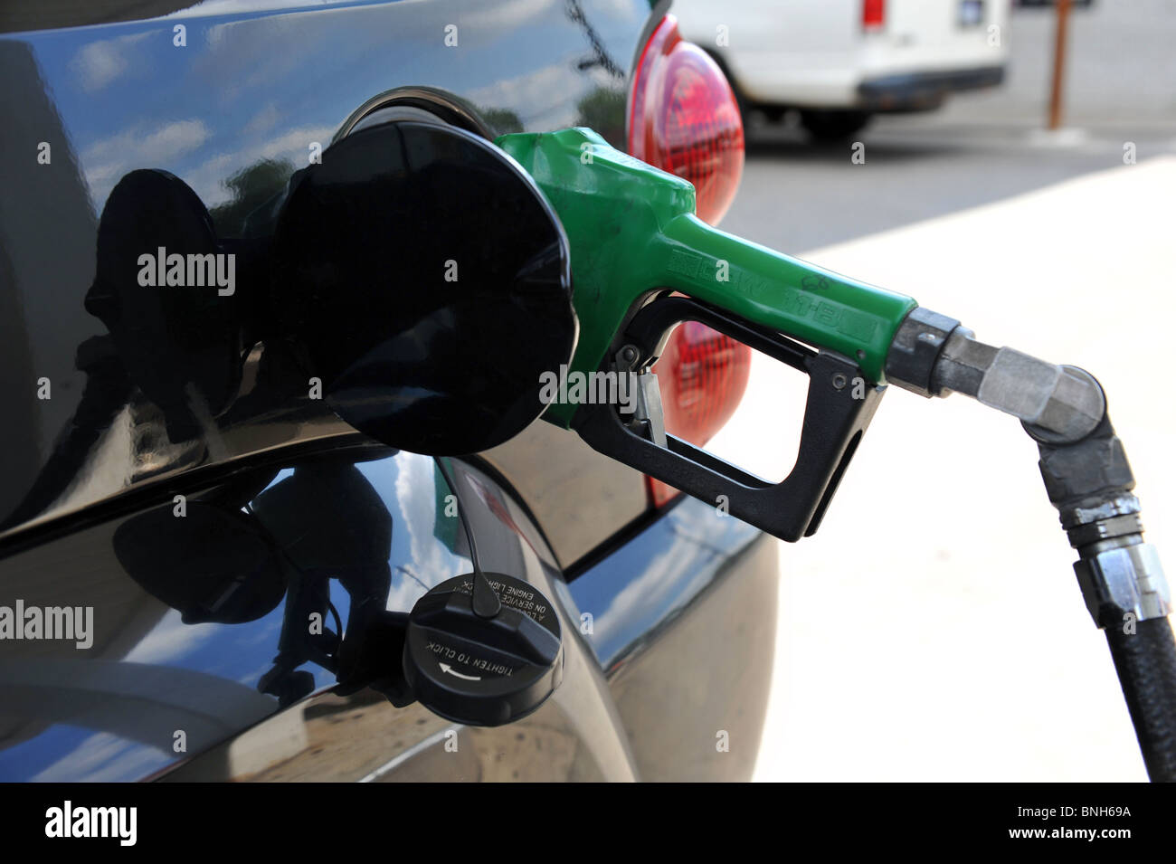 Gas pump lock hi-res stock photography and images - Alamy