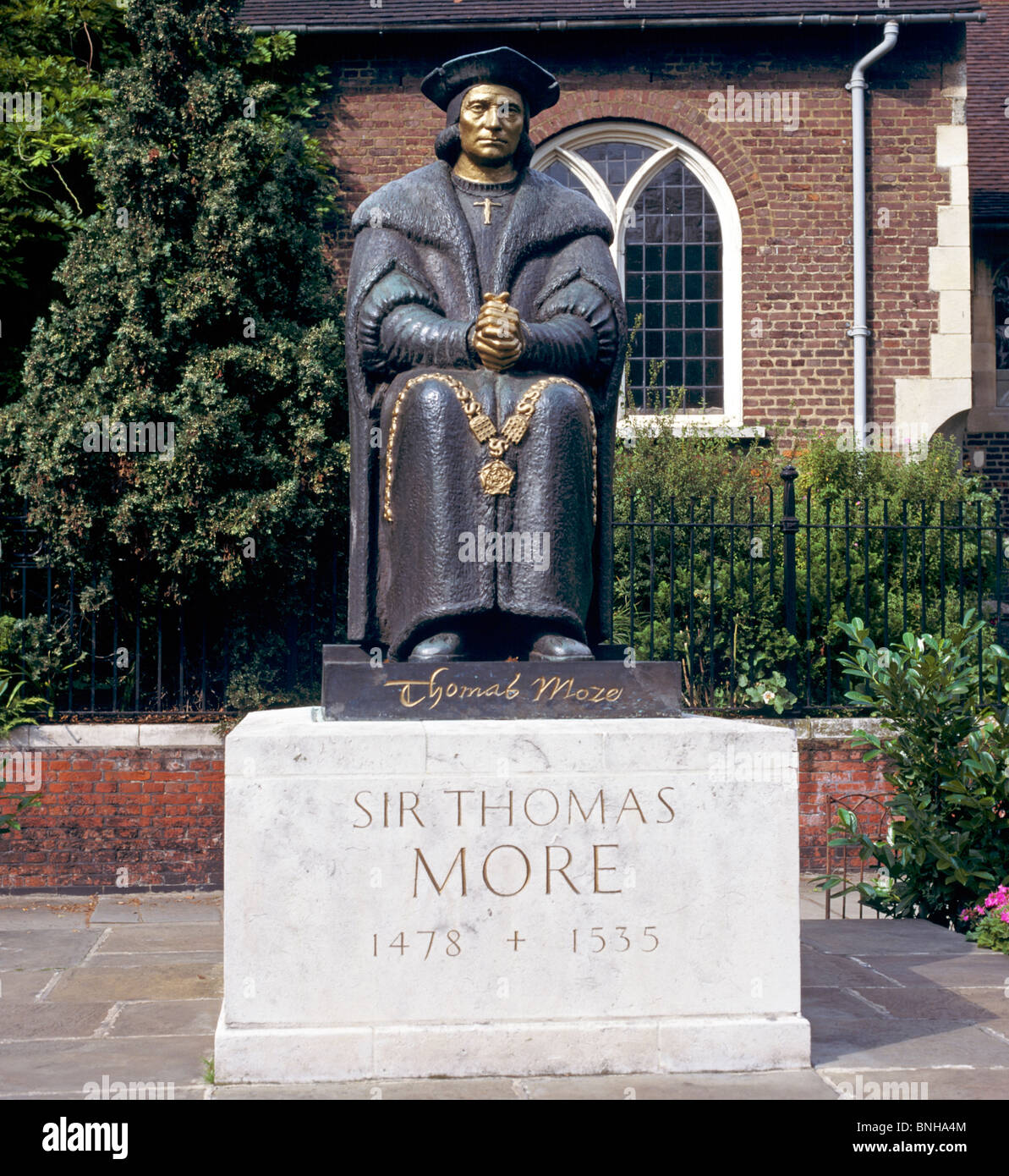 Statue Of Sir Thomas Moore Chelsea Embankment London UK Stock Photo Alamy
