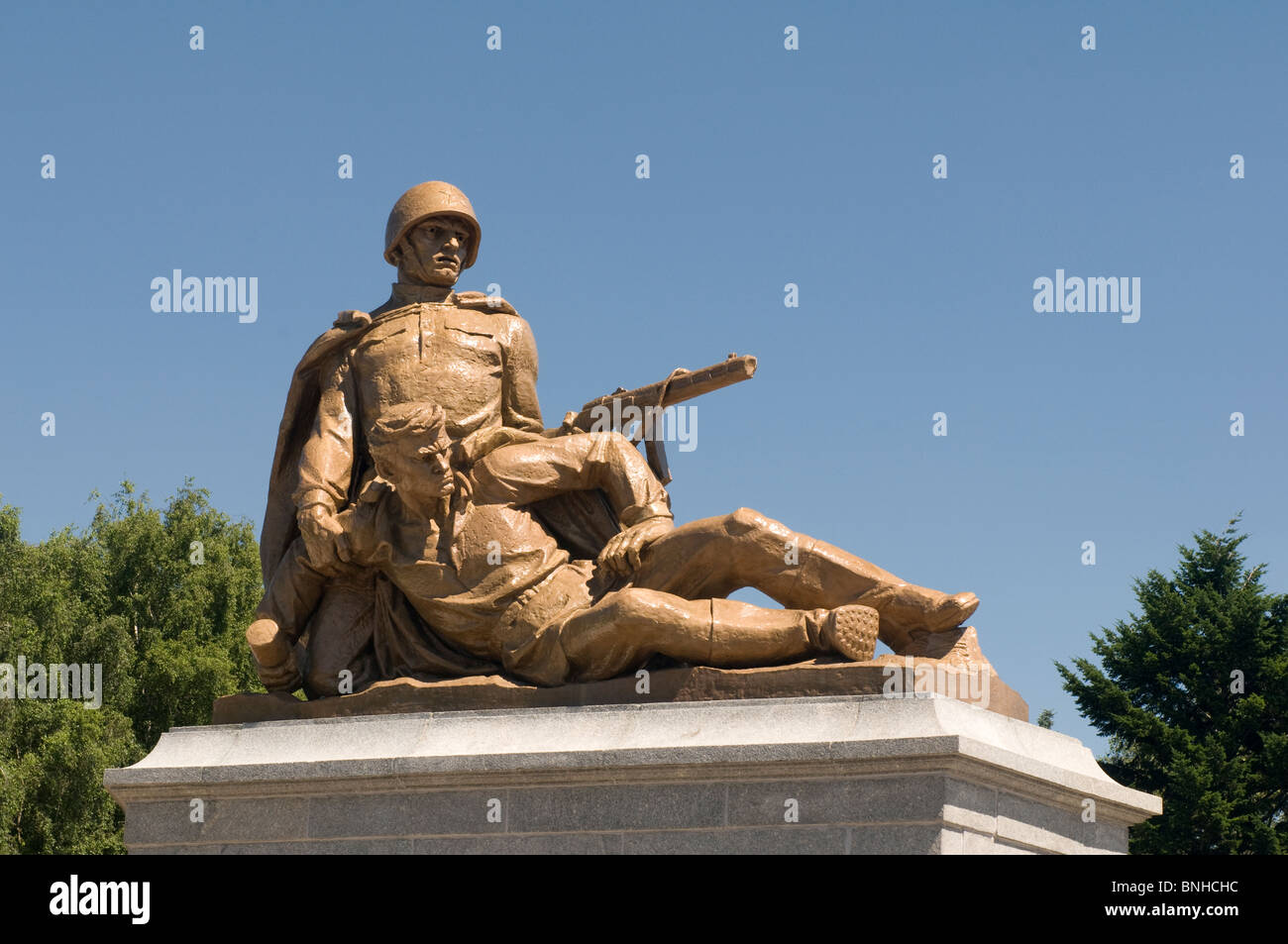 Soviet military cemetery hi-res stock photography and images - Alamy